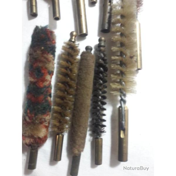 kit ancien pour nettoyer fusil