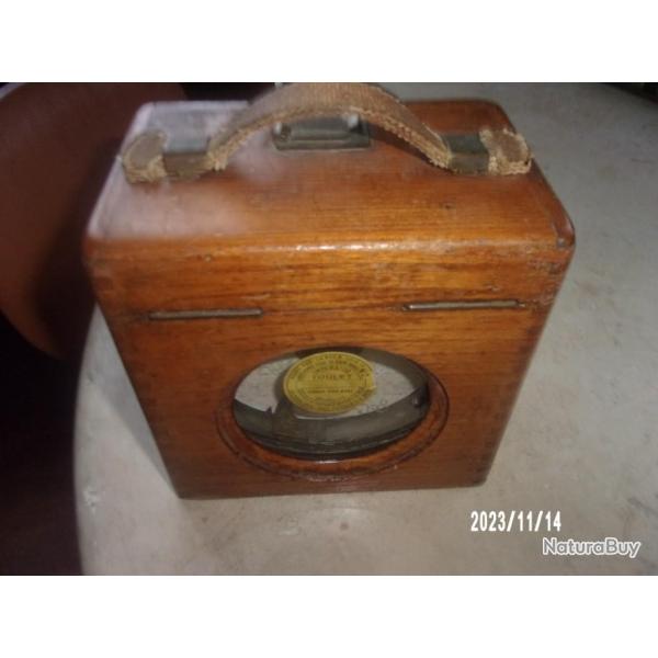 constateur de pigeons voyageurs