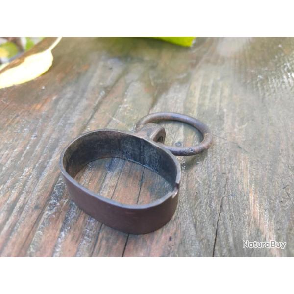 Grenadi�re de Berthier pour mod�le avec garde main ( mousqueton)