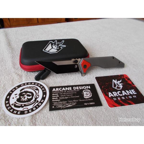 COUTEAU ARCANE DESIGN THE NECRONAUT V2 /LAME TANTO ACIER M390 MANCHE TITANE/ HYPER RARE/USA