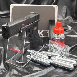 Pack "Pr&ecirc;t &agrave; tirer" PISTOLET - GLOCK 17 GEN4 - CO2 CAL BB/4.5 - UMAREX
