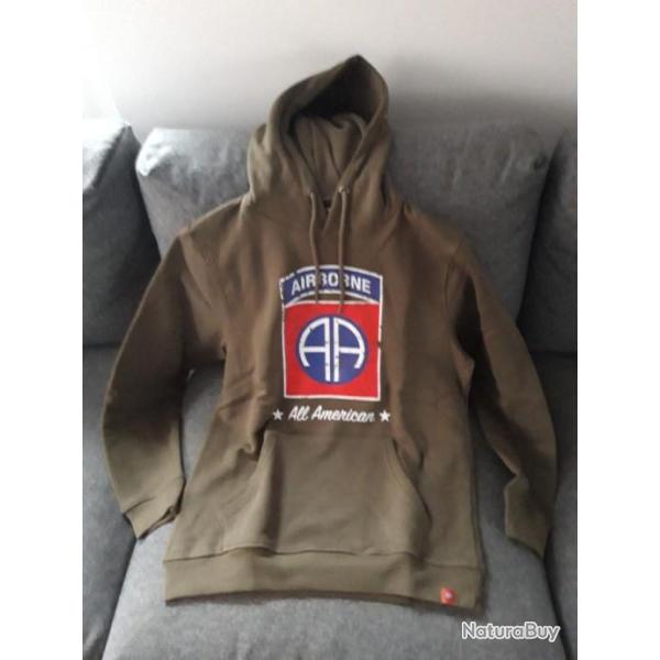 SWEAT SHIRT � CAPUCHE DE LA 82 �ME AIRBORNE