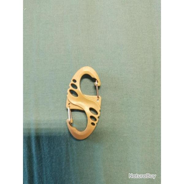 1� sans prix de r�serve! Petit mousqueton tactique tan