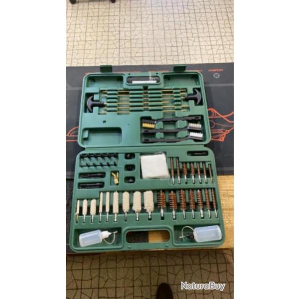 mallette de nettoyage multi-calibres (17-22-30-38-45 ) + calibres ( 12-20-410)