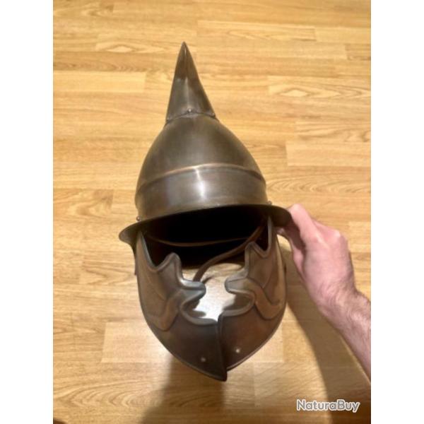 Casque Phrygien reproduction