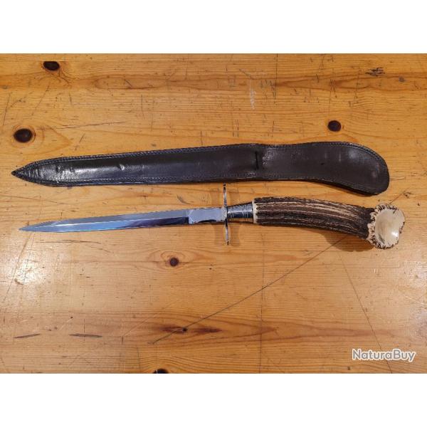 DAGUE de Chasse manche en Bois de Cerf avec son Fourreau en Cuir
