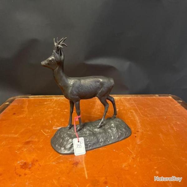 Bronze � le cerf   �, M. Korniluk -L 16x l9xH19