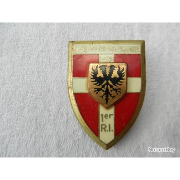 insigne militaire r�gimentaire fran�ais 1� r�giment d'infanterie