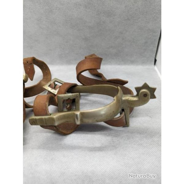 trs belle paire d'trier mail short