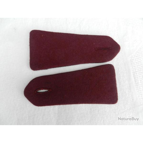 paire d'paulettes/pattes d'paule militaires service de sant