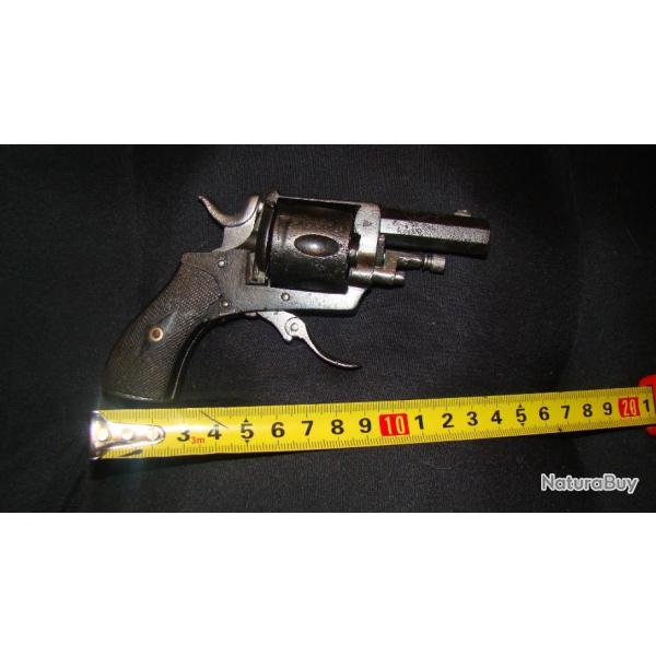 REVOLVER BULLDOG 320 / 7mm faire offre