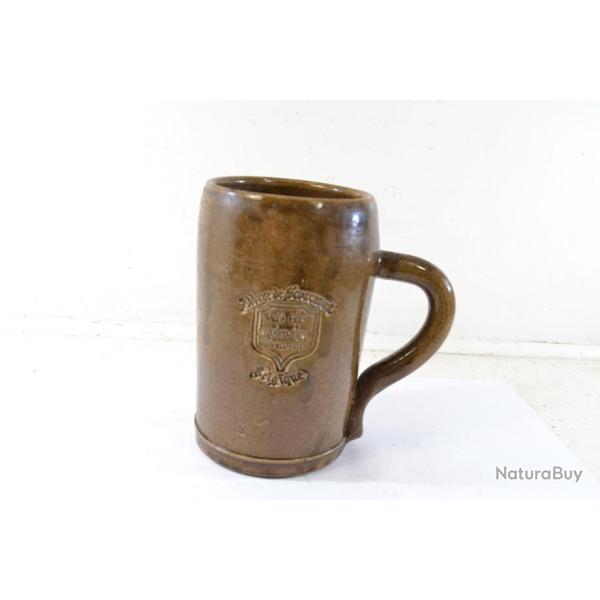 Grande chope  bire Chimay Abbaye de Scourmont Pres Trappistes.  Belgique. Vintage collector