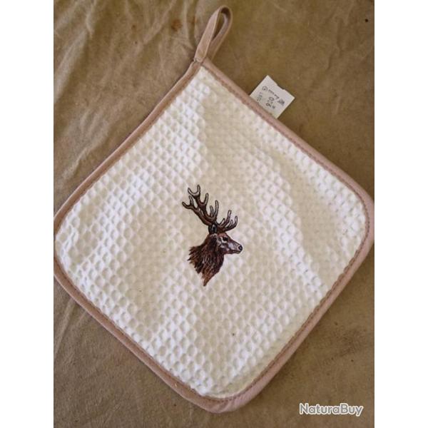IDEE CADEAU - Manique brod�e t�te de cerf - HILMAR SUPER DESTOCK !!!