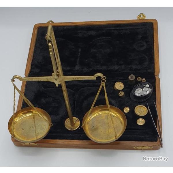 Balance  trbuchet portative (complte).