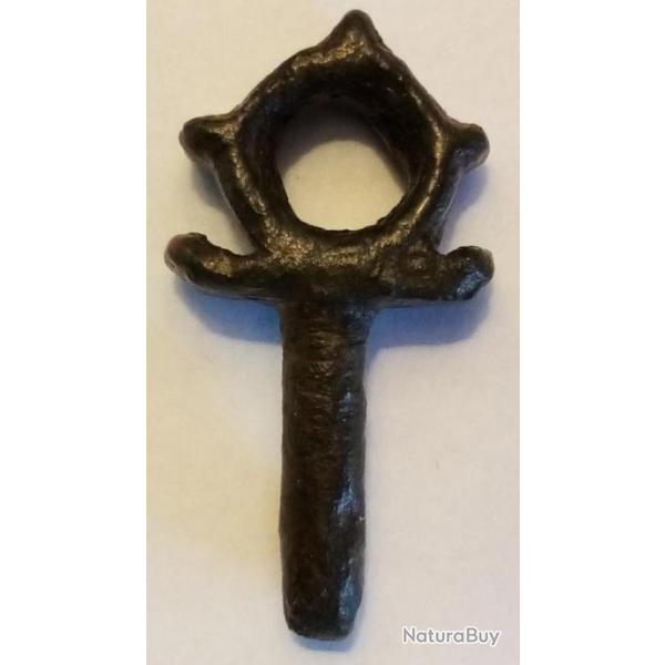 Trs belle cl romaine en bronze