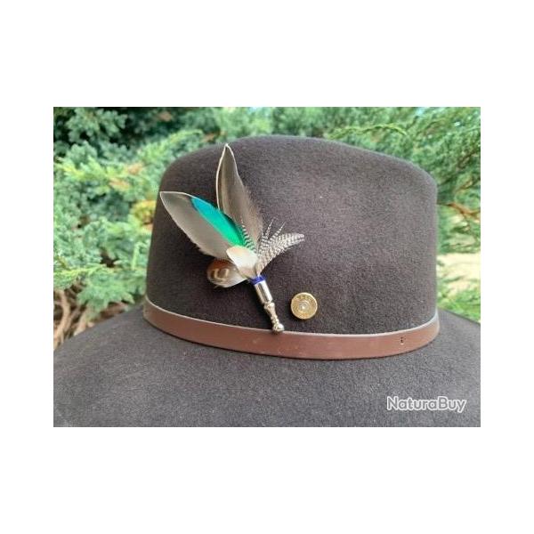 Broche passion plume n�8