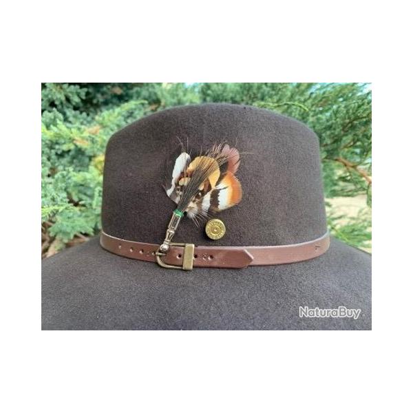 Broche passion plume n�6