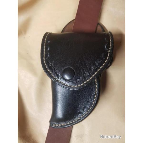 Holster en cuir doubl� 6.35mm de ceinture noir gaucher