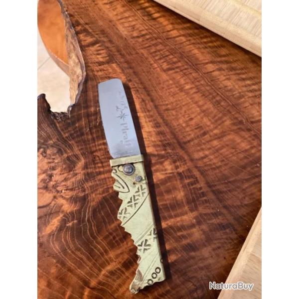 Couteau de poche "Le Pirate" par S. Leblond coutelier Ari�geois