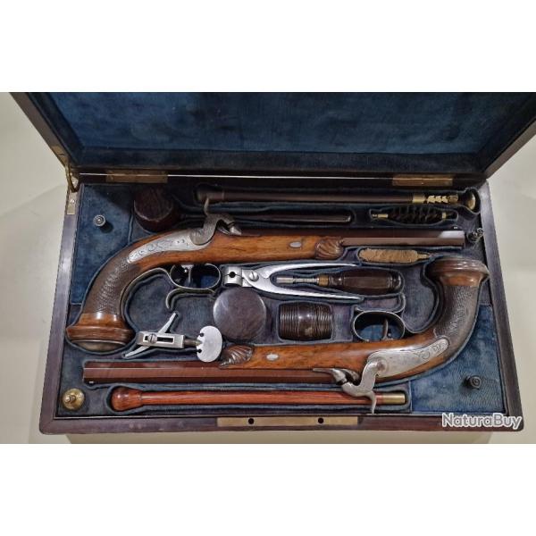 Paire pistolets CHIRE Rouen en coffret