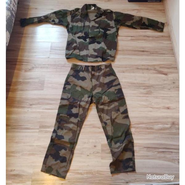 Treillis militaire haut et bas