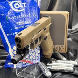 Nouveau- Pack "Laser" pr&ecirc;t &agrave; tirer - GLOCK 19X - Cal. BBs 6mm - Airsoft - (Laser+Billes+Co2)