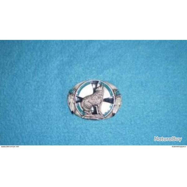 Boucle de ceinture "LOUP hurlant" !