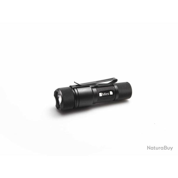 LAMPE TACTICAL STRIKE MINI NOIR 361LM