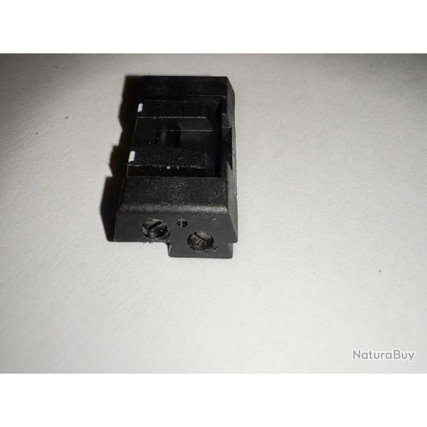 Hausse polym�re r�glable pour pistolet Glock.