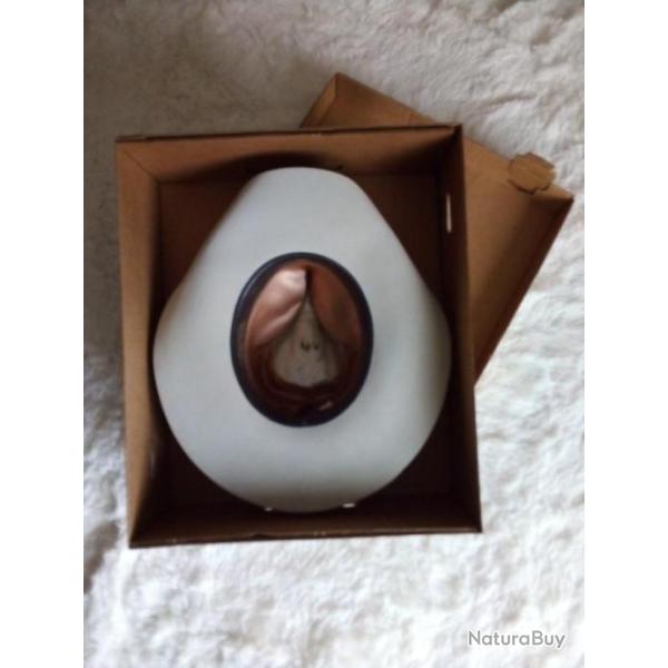 CHAPEAU COWBOY style CLINT EASTWOOD dans BRONCO BILLY