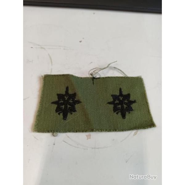 Lot de collars officier arme us INTELLIGENCE SERVICE kaki ORIGINAL