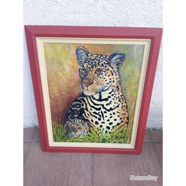 BELLE PEINTURE SUR TOILE D UN LEOPARD  ET SON PETIT  .