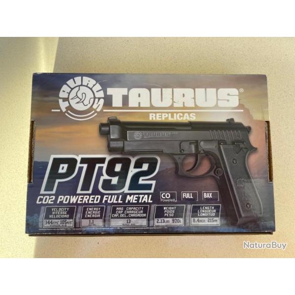 Air Soft Gun - TAURUS PT92 Full metal - BAX System - CO2