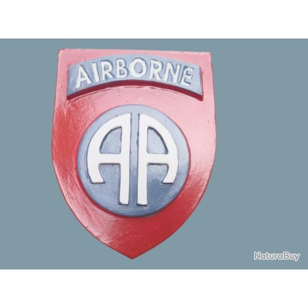 Blason Artisanal de la 82� Airborne ( Polychrome) avec accroche au dos