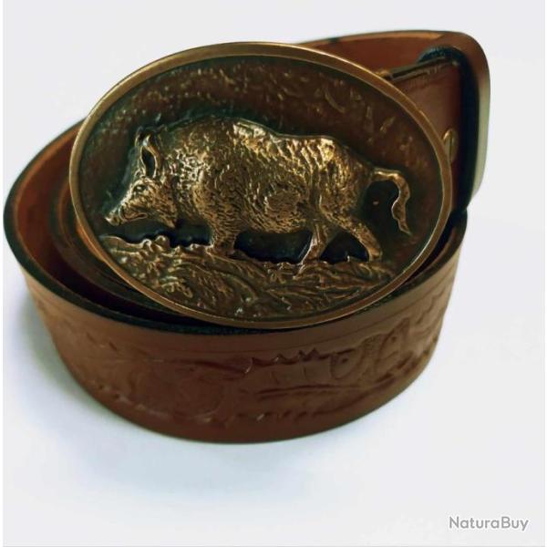 VALENTIN GANCH CEINTURE AVEC GRAVAGE ET BOUCLE SANGLIER