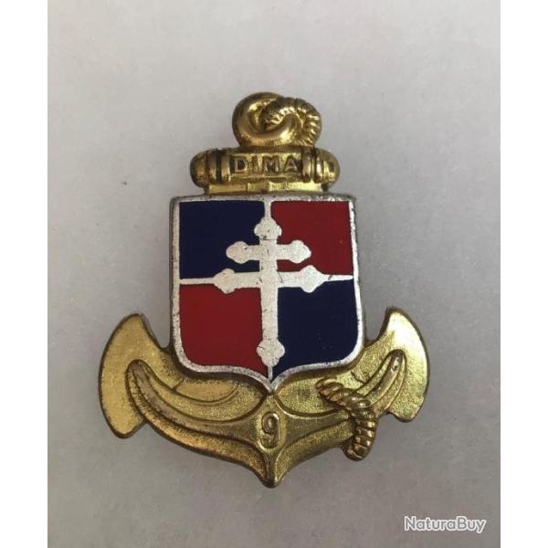 FRANCE TDM - Insigne  9� D.I.Ma Division d'Infanterie de Marine plat, dos guilloch� Drago Paris