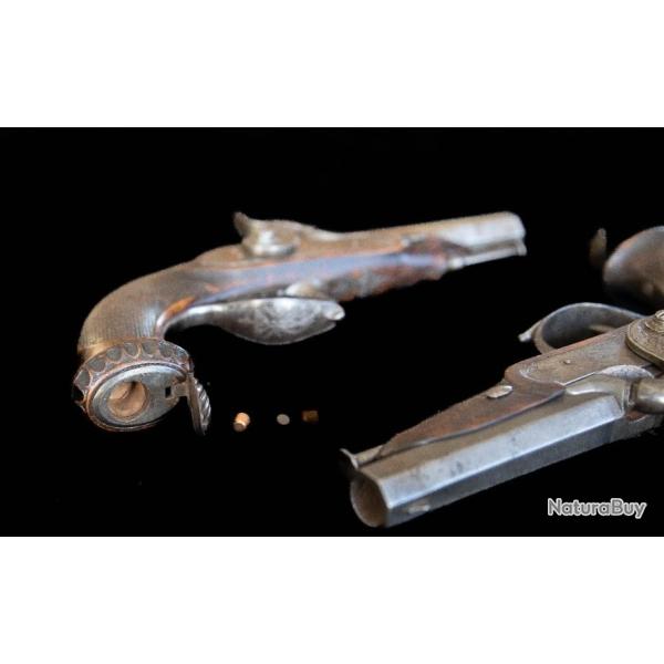 Paire de pistolets de voyage REF 672