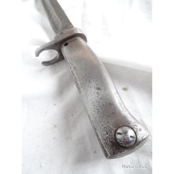 278) lot  ba�onnette allemande mod�le rare tout acier ersatz