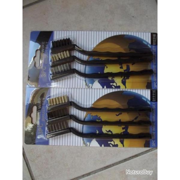 A SAISIR - Lot de 6 mini-brosses de nettoyage - 2 Acier, 2 laiton et 2 synth�tiques NEUVES