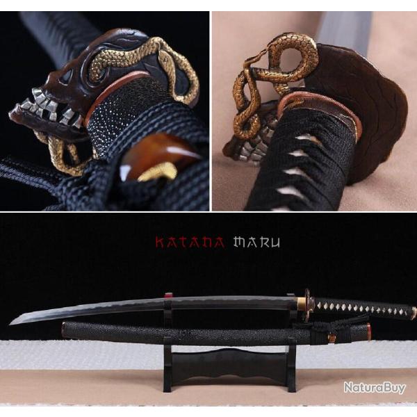 Katana en Acier Damas Tremp� � l'Argile - Vrai peau de raie tsuka et saya - �p�e de Samoura� Japonai