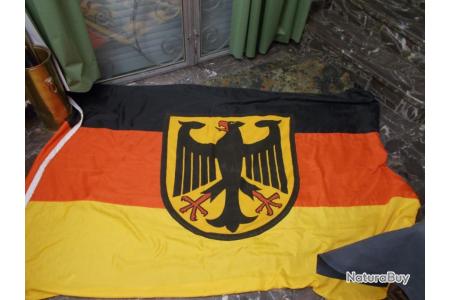 Drapeau De Football Vintage - Wuppertal Vs Plauen (1960) - 40x30 Cm - RDA Allemagne