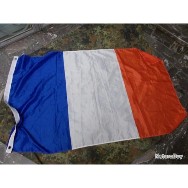 Drapeau FRANCE  NEUF !!!