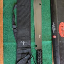 DESTOCKAGE !!  MACHETTE DE SURVIE THIRD  poign&eacute;e paracorde