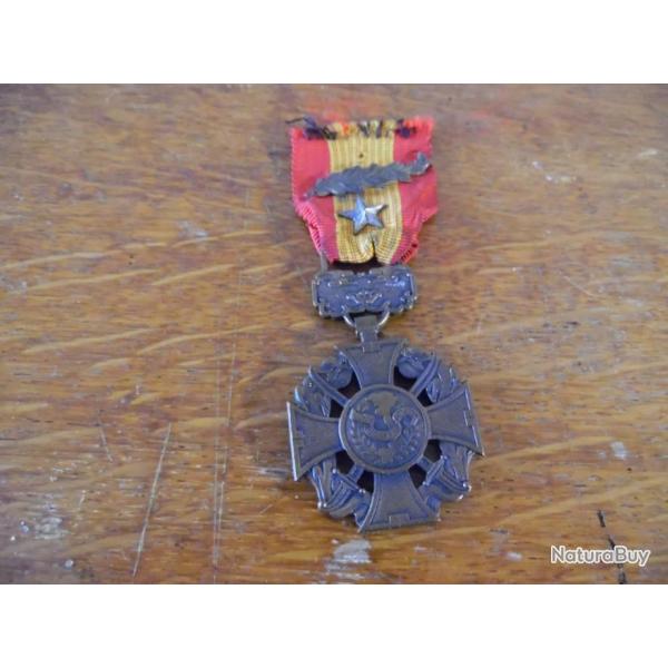 MEDAILLE INDOCHINE PORTER AVEC PALME ET ETOILE