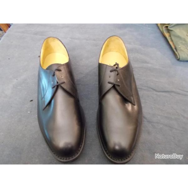 #3      Chaussures de sorties Arm�e Fran�aise LEGION ETRANGERE