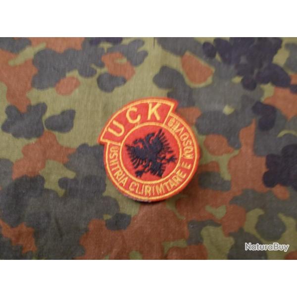 RARE!!!!  Patch   Insigne de BERET  Tissu  UCK    KOSOVO   !!!