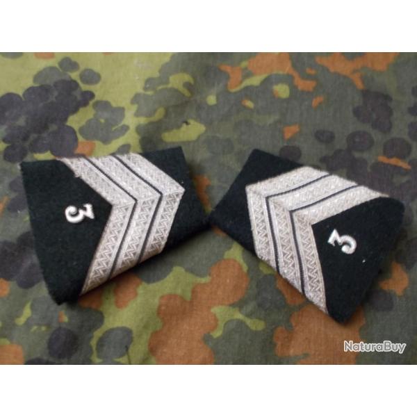Epaulettes Sergent   " 3 "    ( Corps Francs en Afrique / Conseiller Technique )