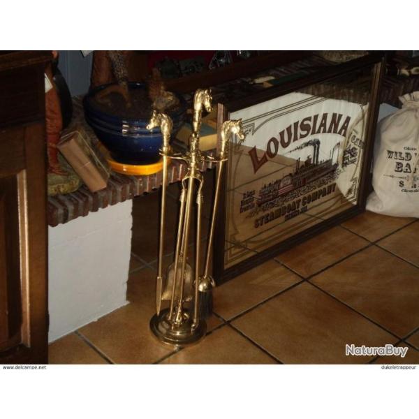 Serviteur de chemin�e en Laiton Massif :"T�tes de chevaux" ! Collection .