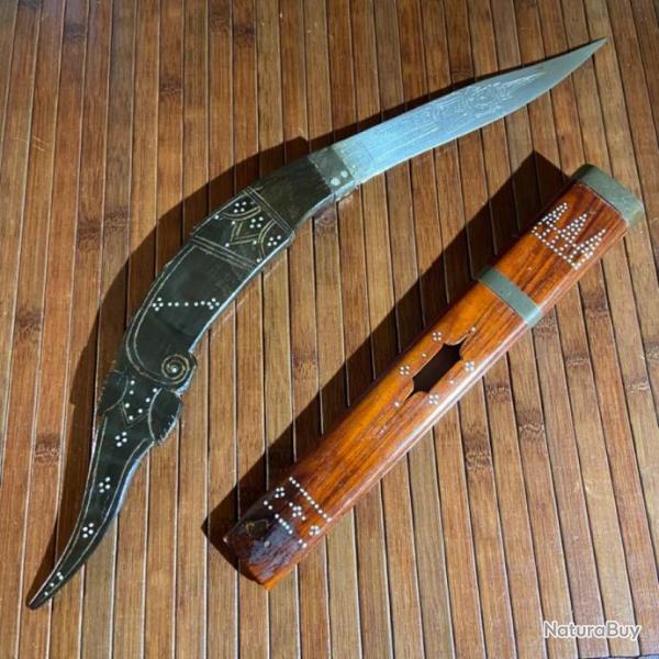 GRAND POIGNARD INDIEN