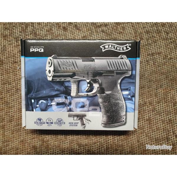 pistolet UMAREX - WALTHER mod�le PPQ calibre 4,5 mm � capsule de CO2